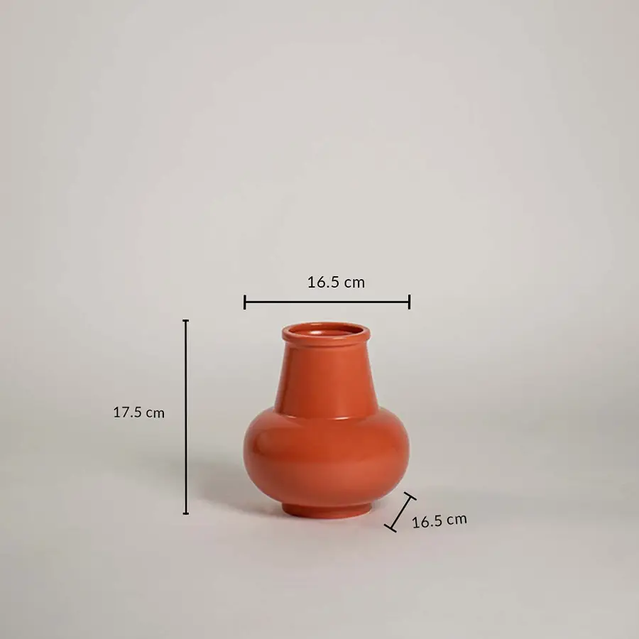 Orange ceramic vase with size details showing height 17.5 cm width 16.5 cm and base 16.5 cm for accurate decor placement.