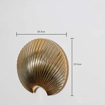 Gold shell wall decor with dimensions 30.5cm width and 29.5cm height shown clearly for accurate measurement details.
