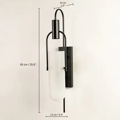 Modern black wall light, 65 x 14 x 20 cm (25.6 x 5.5 x 7.9 inches) dimensions