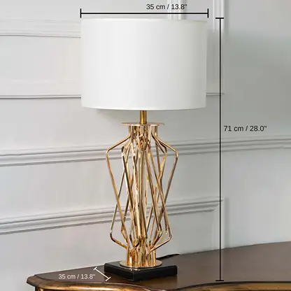 Gold twisted metal table lamp with white drum shade, 71 x 35 x 35 cm (28.0 x 13.8 x 13.8 inches) dimensions