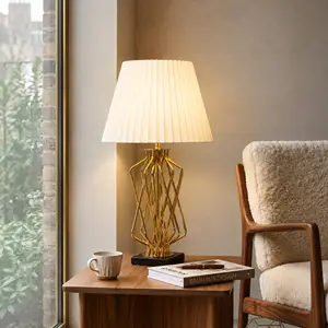 Labyrint Polished Gold Table Lamp - Pleated Shade
