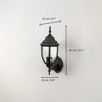 Black metal outdoor wall light, 15 x 22 x 40 cm (5.9 x 8.7 x 15.7 inches) dimensions