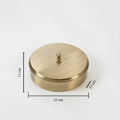 Brass spice box with 21 cm diameter and 11 cm height shown with lid closed and labeled dimensions for reference.
