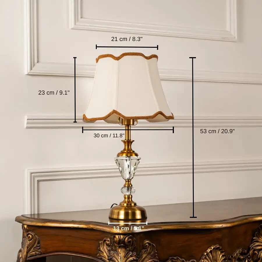Gold and crystal table lamp with cream fabric shade, base 53 x 13 x 13 cm (20.9 x 5.1 x 5.1 inches), shade 23 x 21 x 30 cm (9.1 x 8.3 x 11.8 inches) dimensions