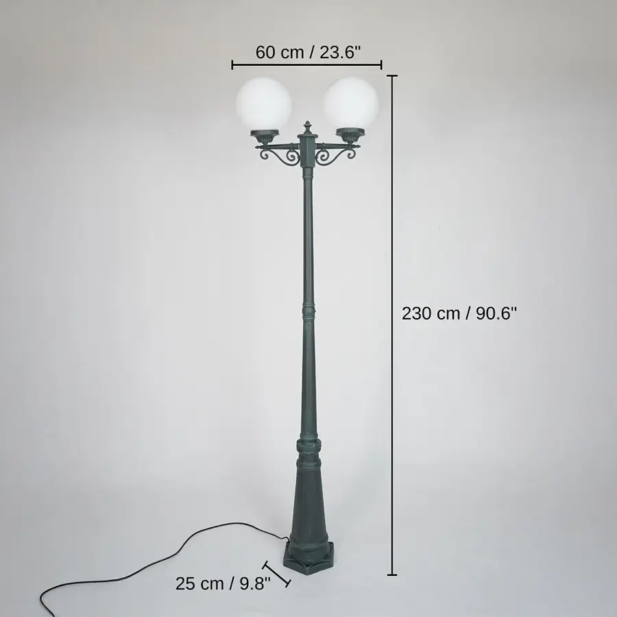 Vintage outdoor street lamp, 230 x 60 x 25 cm (90.6 x 23.6 x 9.8 inches) dimensions