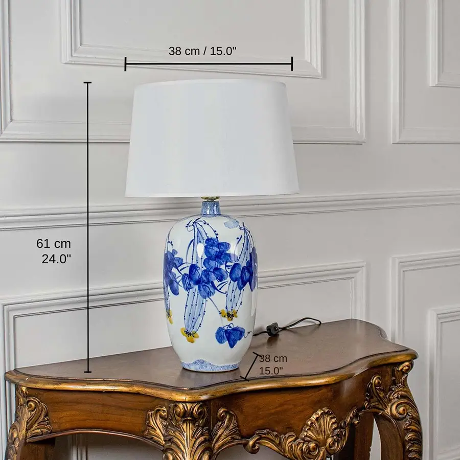 White ceramic table lamp, 38 x 61 x 38 cm (15.0 x 24.0 x 15.0 inches) dimensions