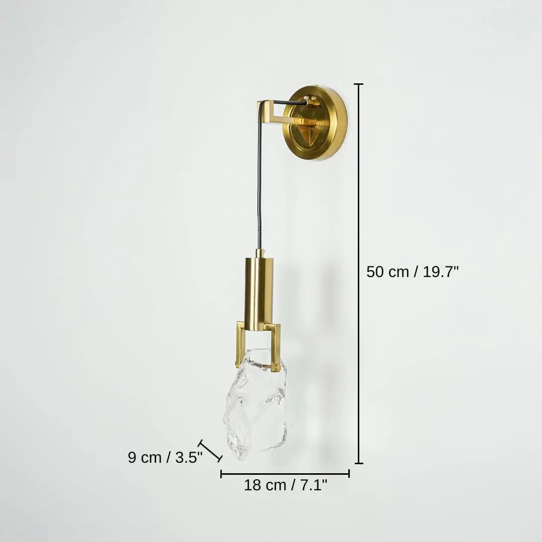 Gold metal wall light, 50 x 18 x 9 cm (19.7 x 7.1 x 3.5 inches) dimensions