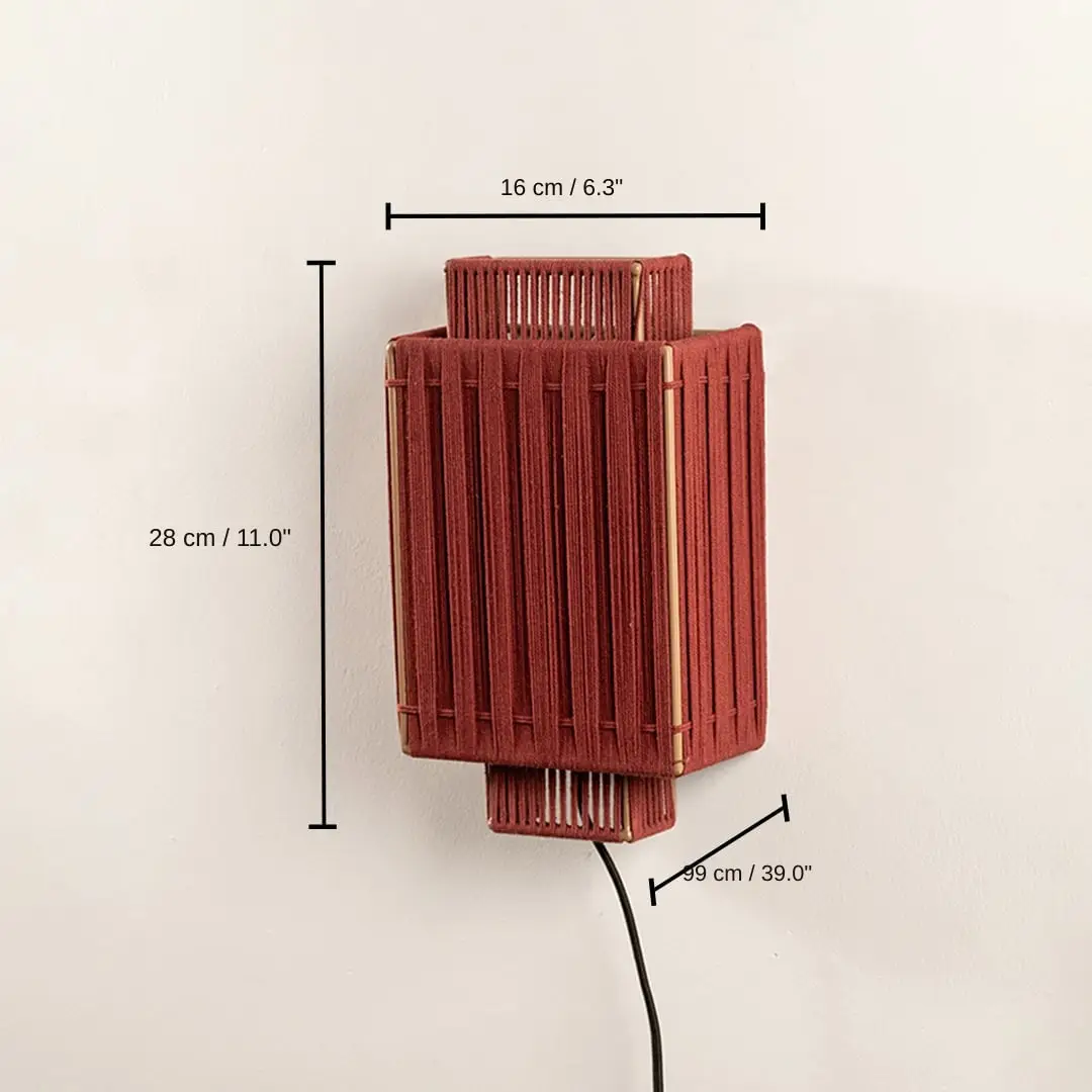 Wall mounted wooden light fixture, 28 x 16 x 9 cm (11.0 x 6.3 x 3.5 inches) dimensions